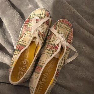 Keds Cream and Red Classic Sneakers